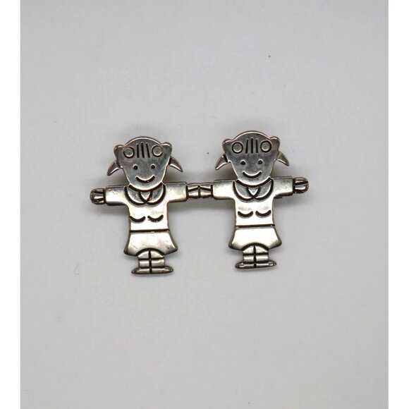 Best Brooch Pendant Twin Girls Sisters Doll 1.75" Silver Tone Pin Vintage - Picture 6 of 12